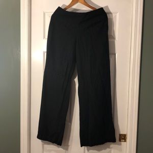 Cato linen, wide legged slacks.